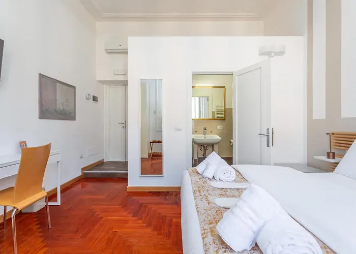 Easybnb - Dea Gasthuis 4*